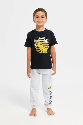 Boys Black And Grey Lion King Printed Pyjama Set (2 Piece)