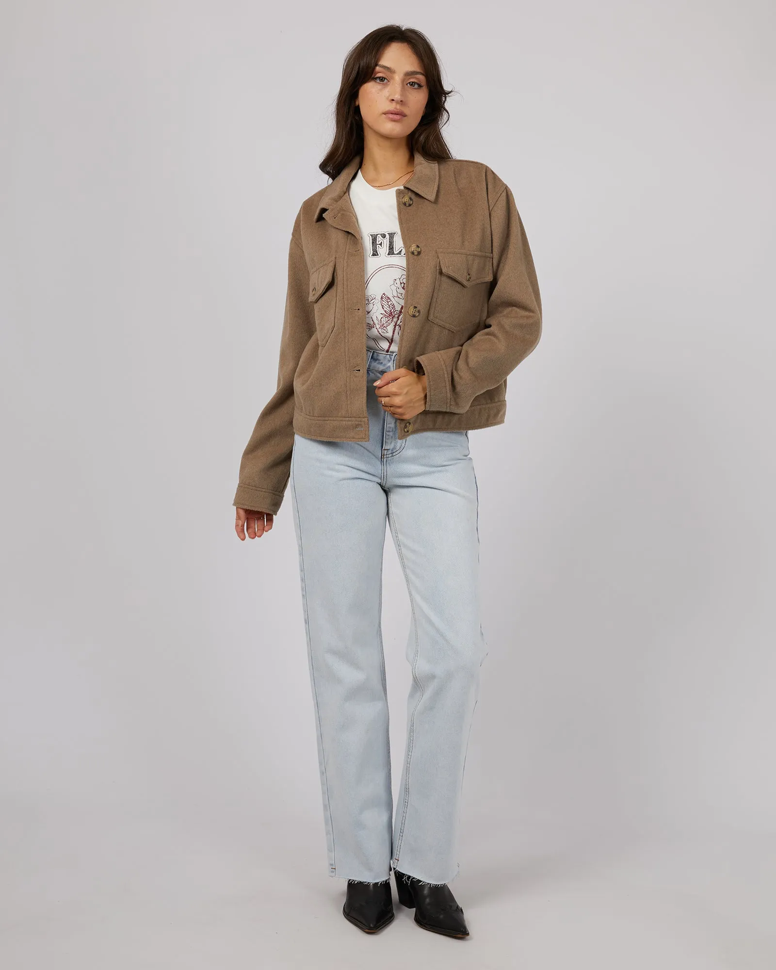 Mahina Cropped Shacket Oatmeal